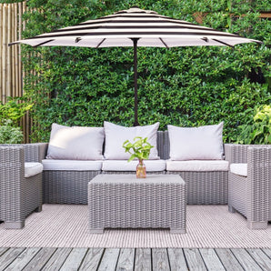Lyon | 9ft Market Umbrella
