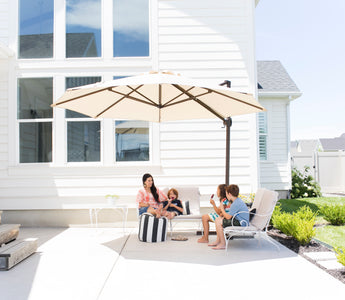 Why a Patio Umbrella is a Perfect Gift Idea for Mom